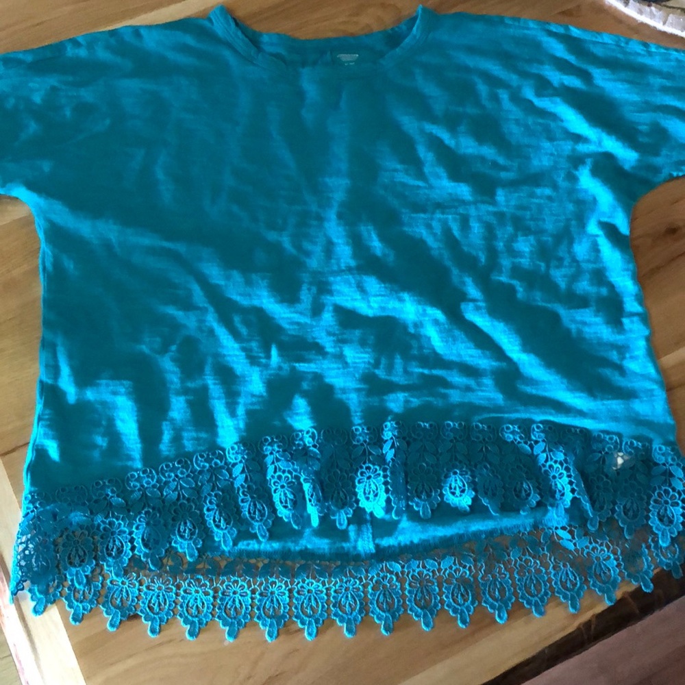 Girls Old Navy Shirt. Size 14